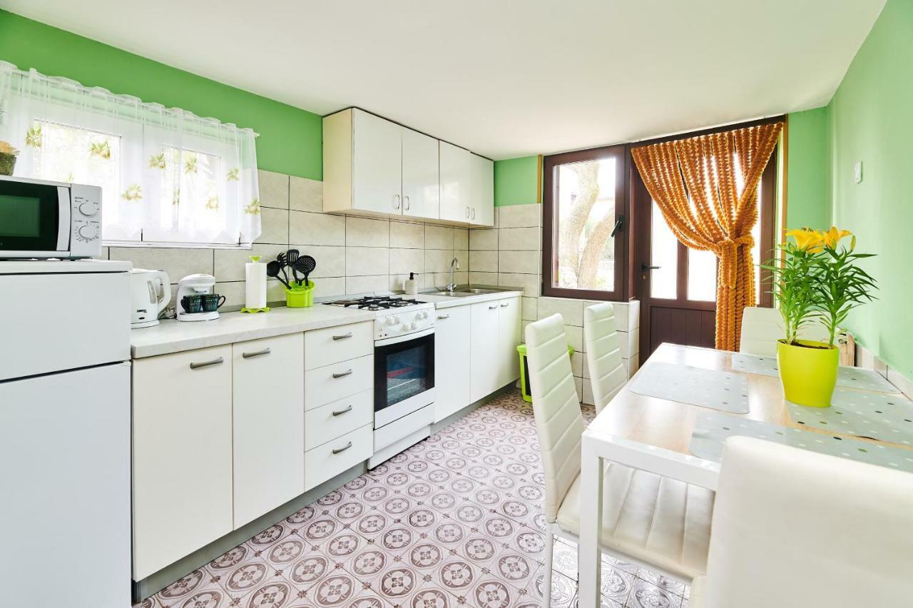 Apartment Ante Umag Eksteriør billede