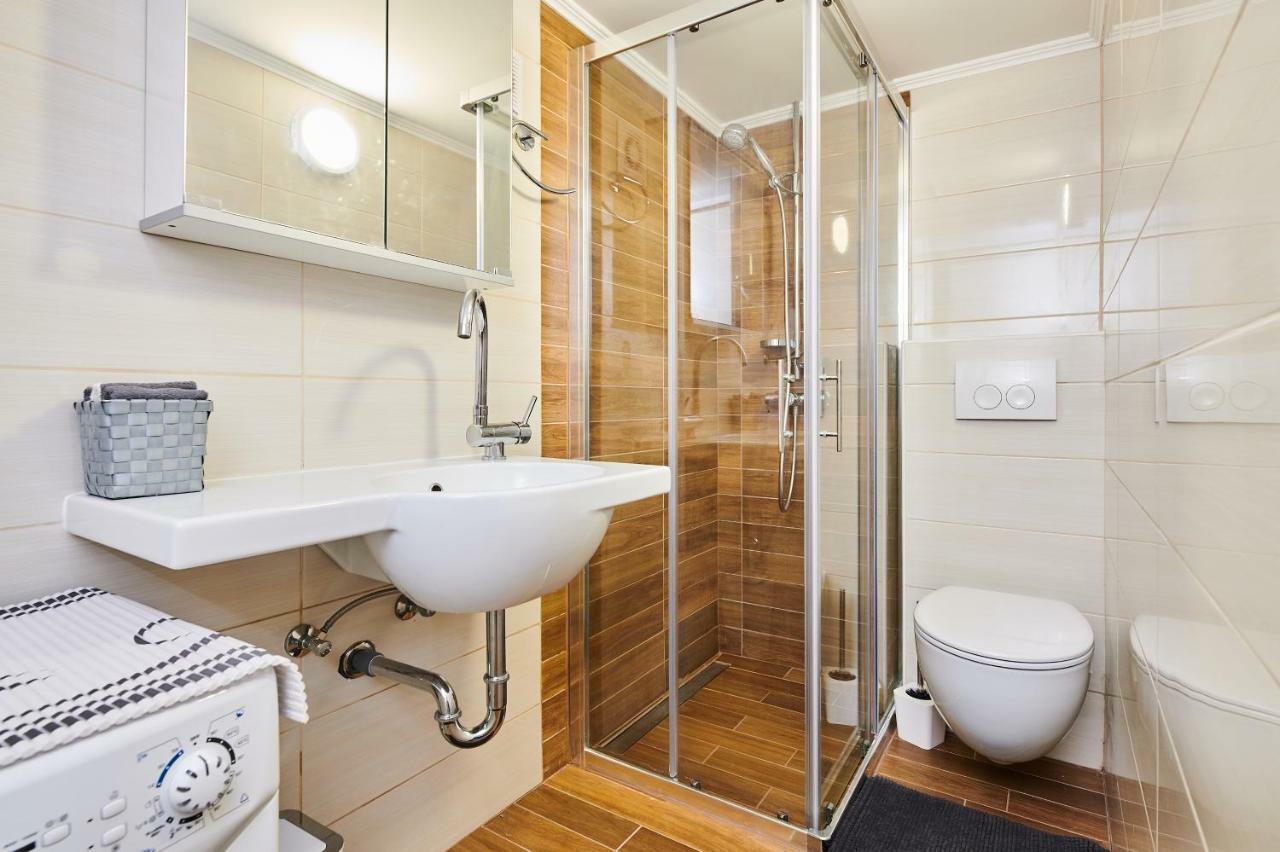 Apartment Ante Umag Eksteriør billede