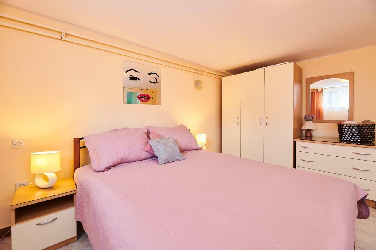 Apartment Ante Umag Eksteriør billede